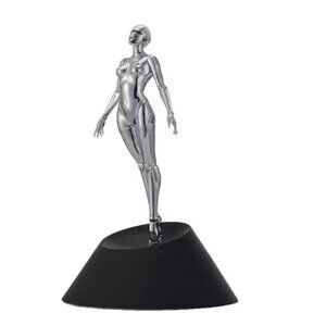 Hajime Sorayama Sexy Robot Floating 1/4 Scale Figure/silver